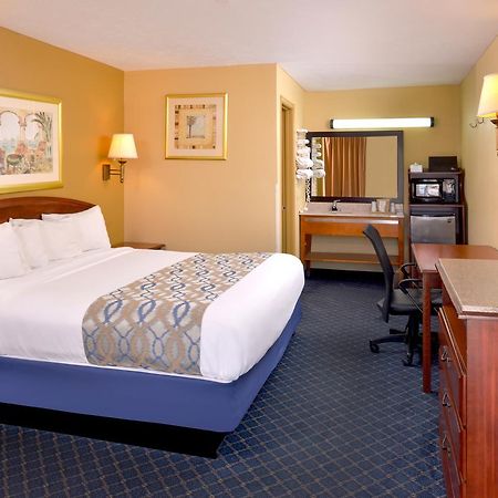 Americas Best Value Inn - Монровил Екстериор снимка