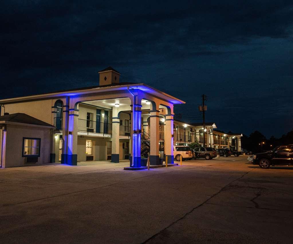 Americas Best Value Inn - Монровил Екстериор снимка