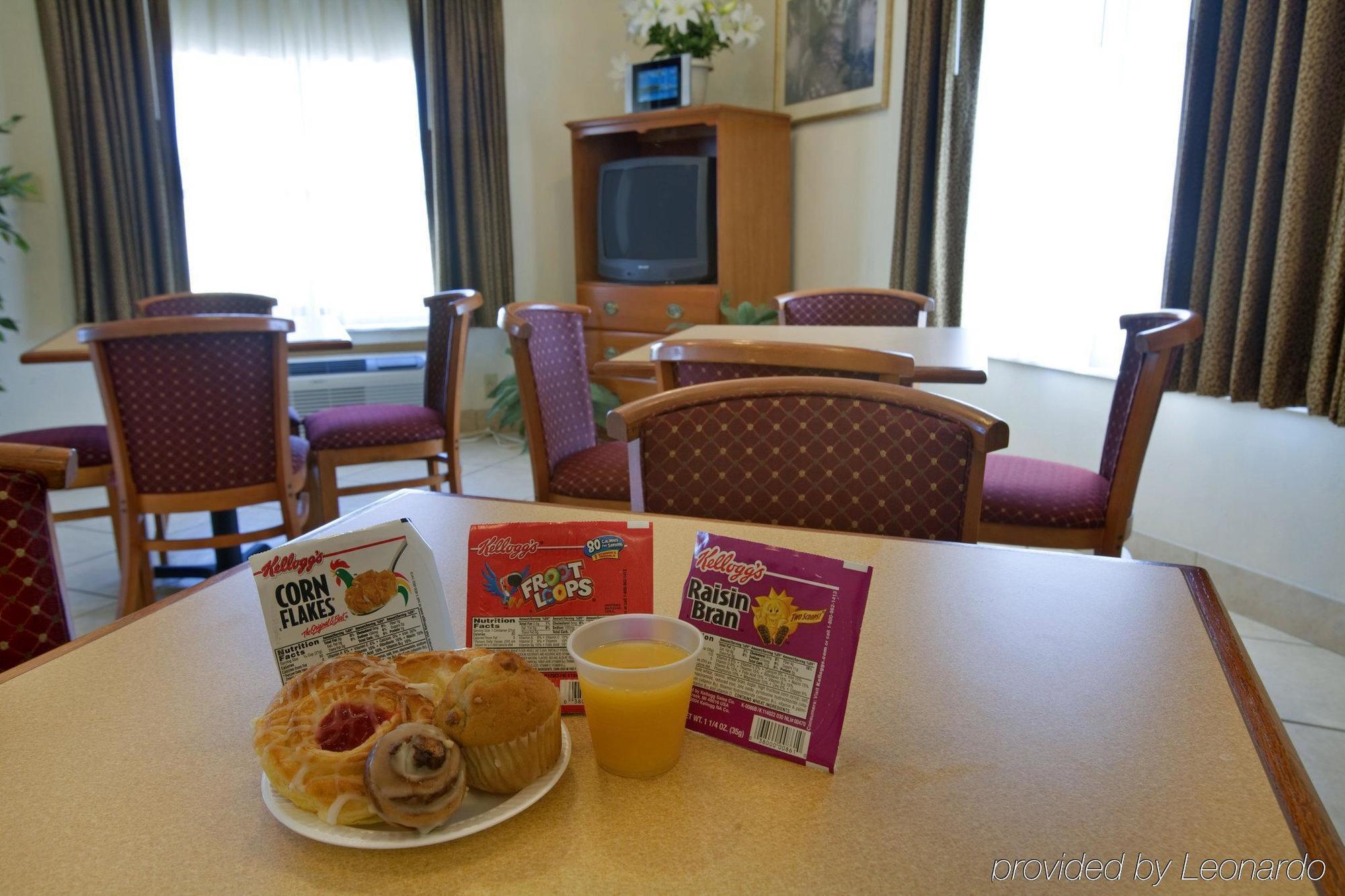 Americas Best Value Inn - Монровил Ресторант снимка