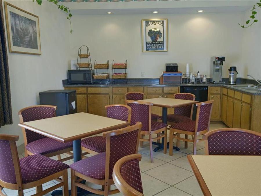 Americas Best Value Inn - Монровил Екстериор снимка